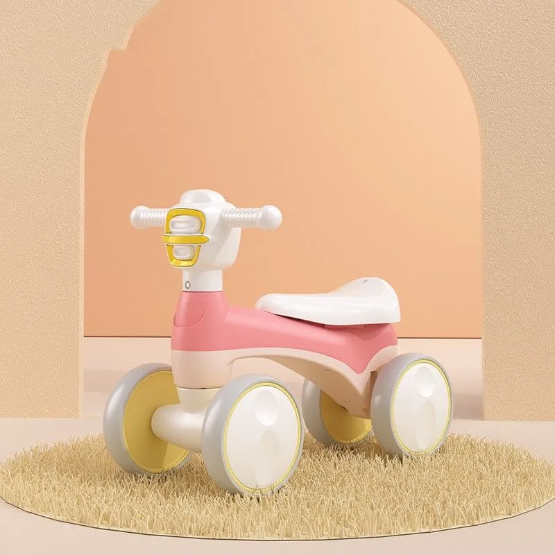 Liukua kiertävä tasapainotusauto nelipyöräinen