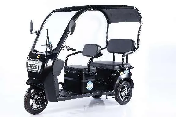 Sähköiset kolmipyöräiset pyörät